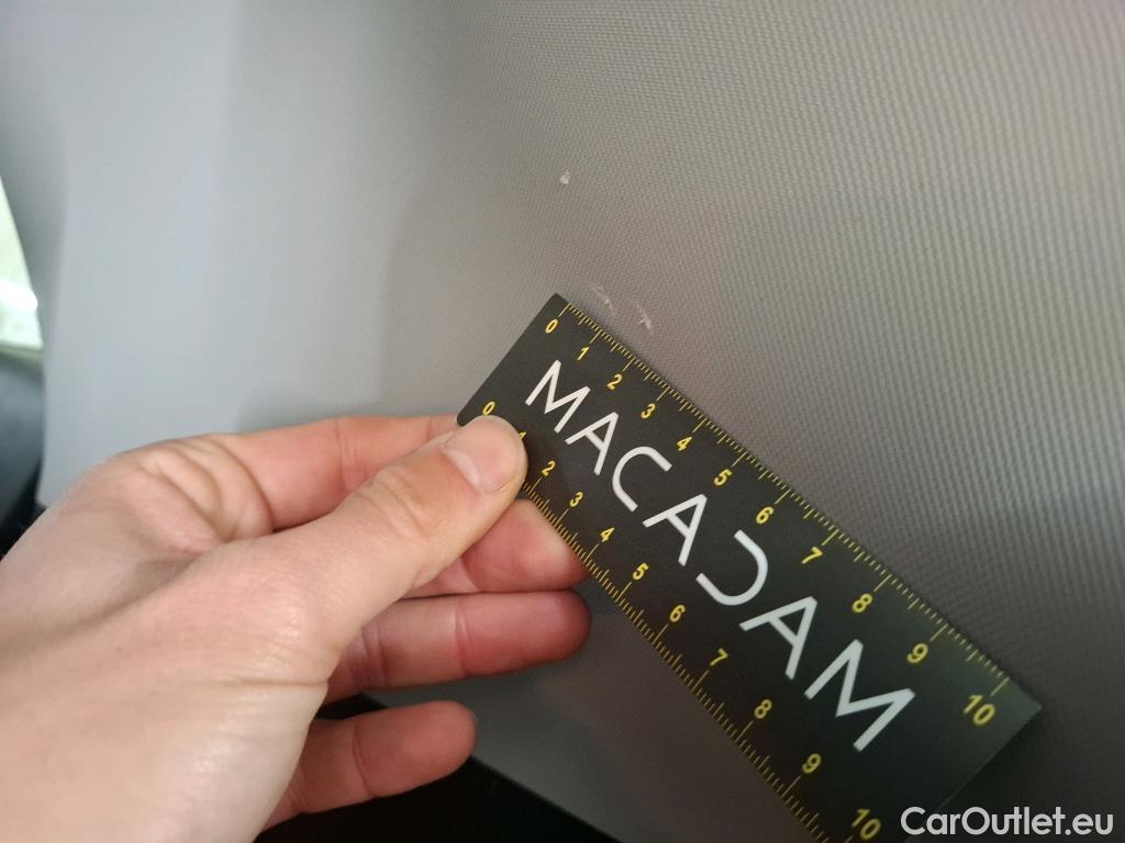  KIA  Sportage KIA  / 2021 / 5P / SUV 1.6 T-GDI 265 PHEV AUTO 4WD DESIGN #42