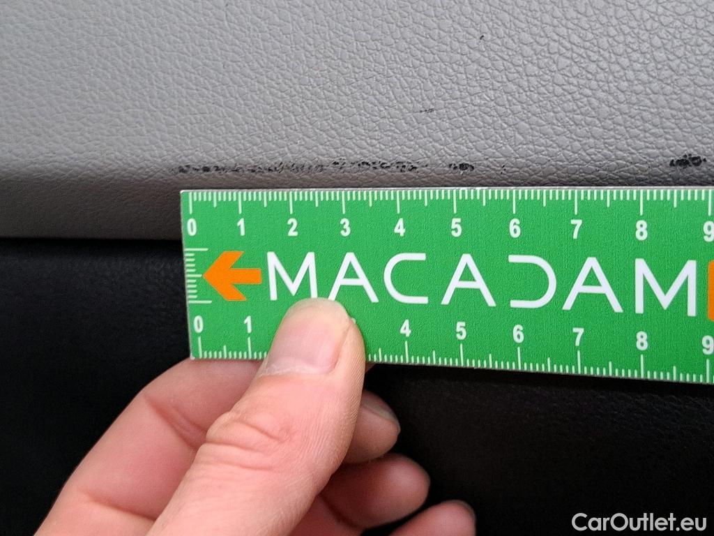  KIA  Niro KIA  5p Berline 1.6 GDI Plug-In Hybrid PREMIUM DCT6 #52