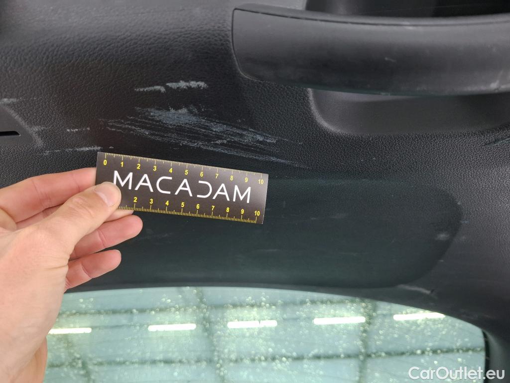  KIA  Sportage KIA  / 2021 / 5P / SUV 1.6 T-GDI 265 PHEV AUTO 4WD DESIGN #6