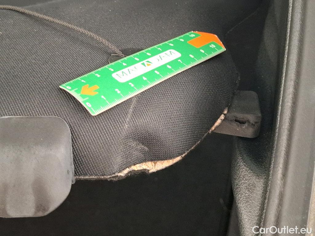  Mercedes  GLA MERCEDES-BENZ  / 2020 / 5P / SUV 2.0  200 D BUSINESS LINE DCT #11