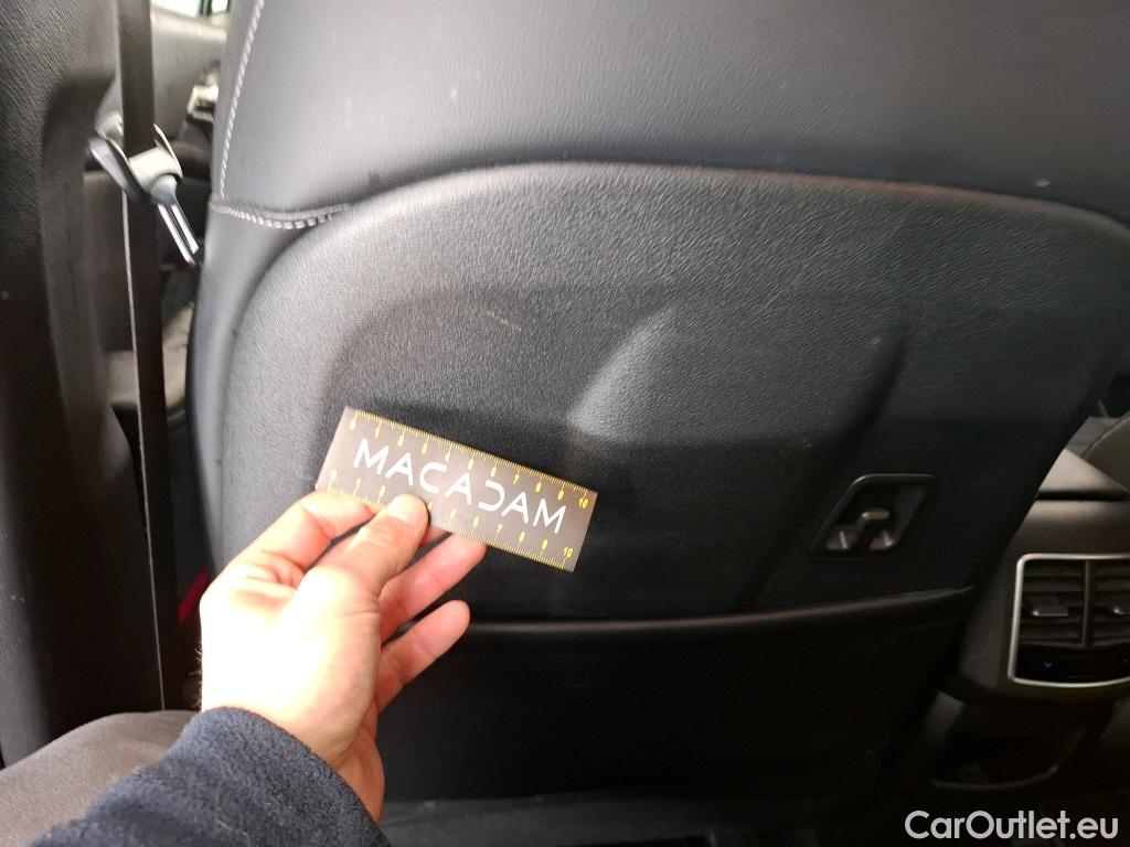  KIA  Sportage KIA  / 2021 / 5P / SUV 1.6 T-GDI 265 PHEV AUTO 4WD DESIGN #52