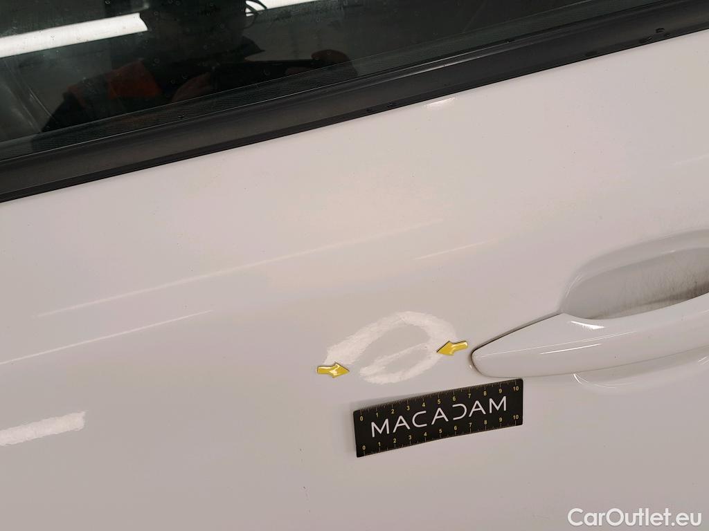  Peugeot  2008  Active Business 1.5 HDi 100CV BVM6 E6d #8