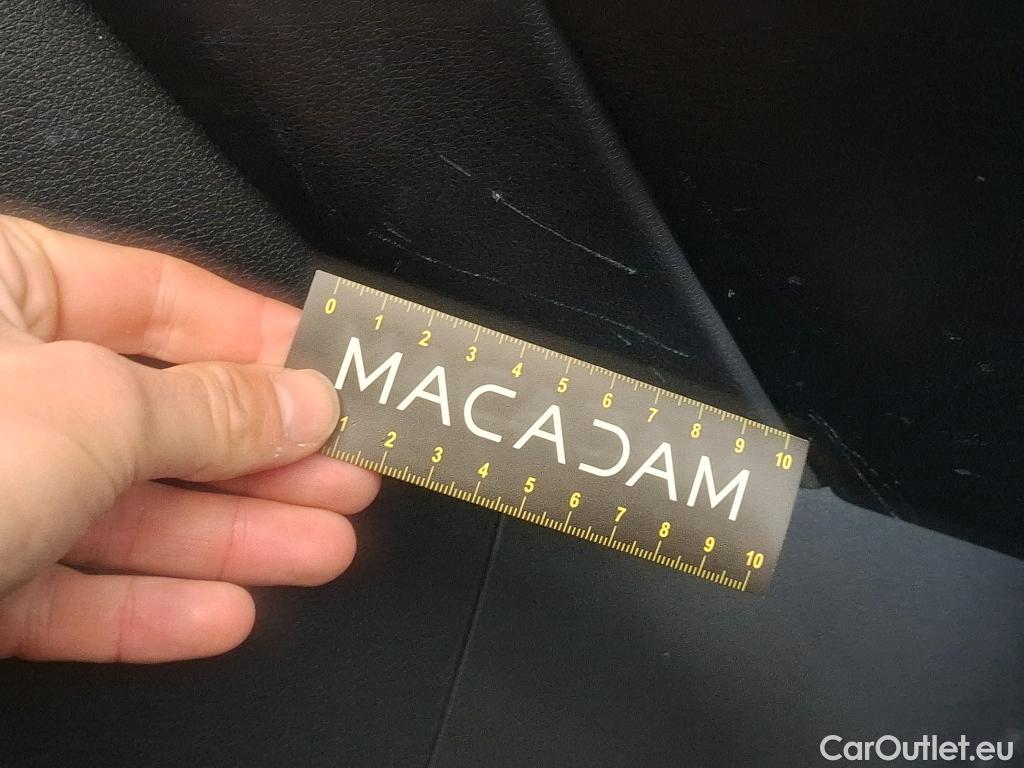  KIA  Sportage KIA  / 2021 / 5P / SUV 1.6 T-GDI 265 PHEV AUTO 4WD DESIGN #15