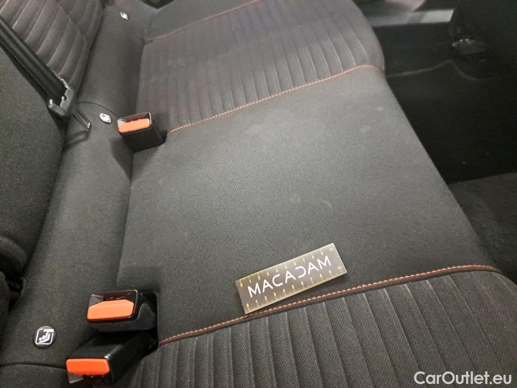  Peugeot  2008  Active Business 1.5 HDi 100CV BVM6 E6d #26