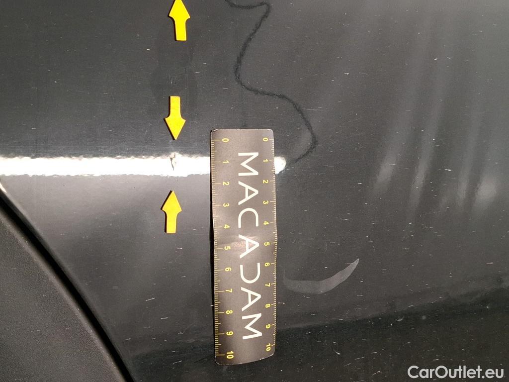  Peugeot  3008  Active Pack 1.5 HDi 130CV BVA8 E6d #16