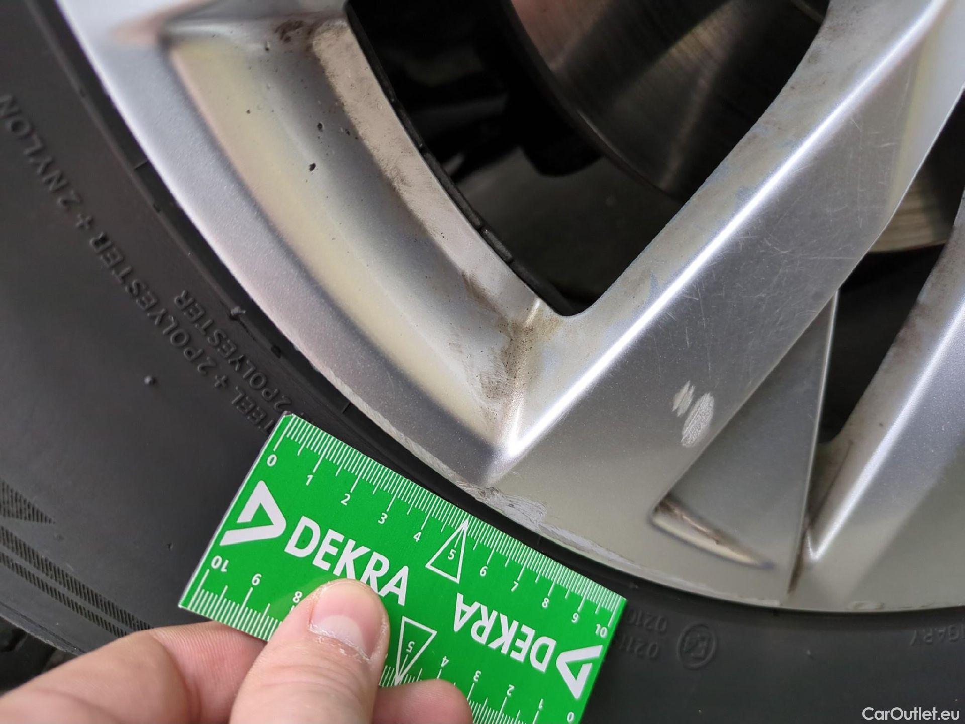  Peugeot  3008  Active Business 1.5 HDi 130CV BVA8 E6d #12