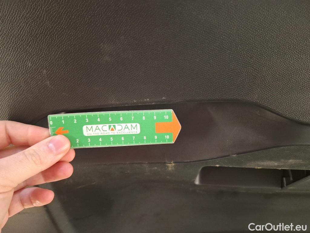  Peugeot  2008  Road Trip 1.5 HDi 110CV BVM6 E6d #23