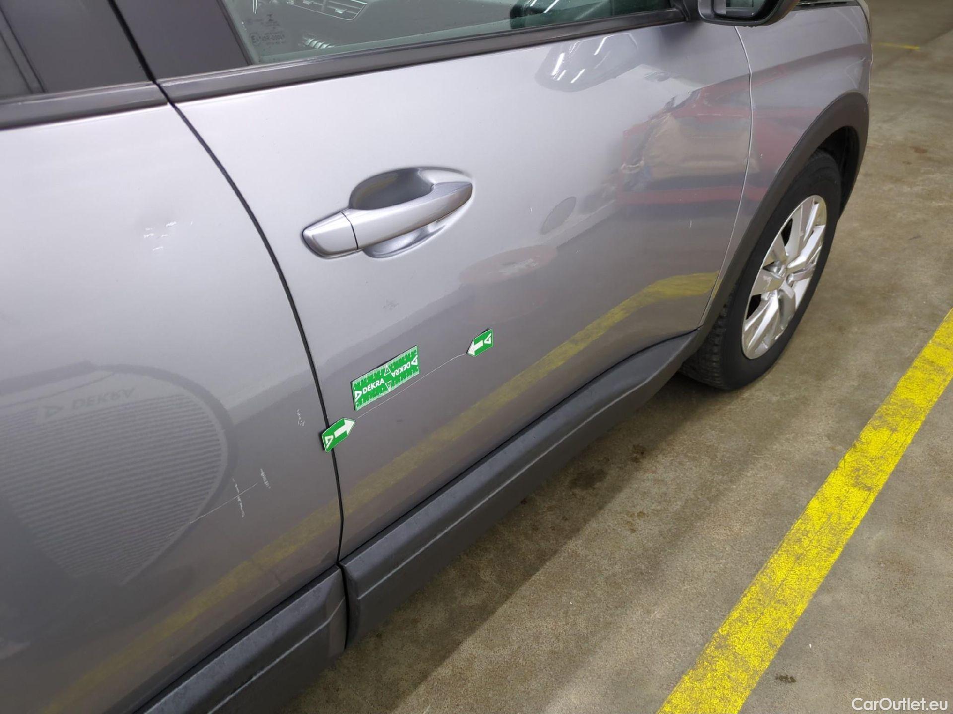  Peugeot  3008  Active Business 1.5 HDi 130CV BVA8 E6d #40