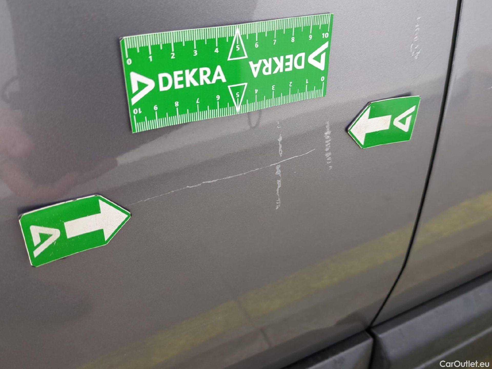  Peugeot  3008  Active Business 1.5 HDi 130CV BVA8 E6d #28