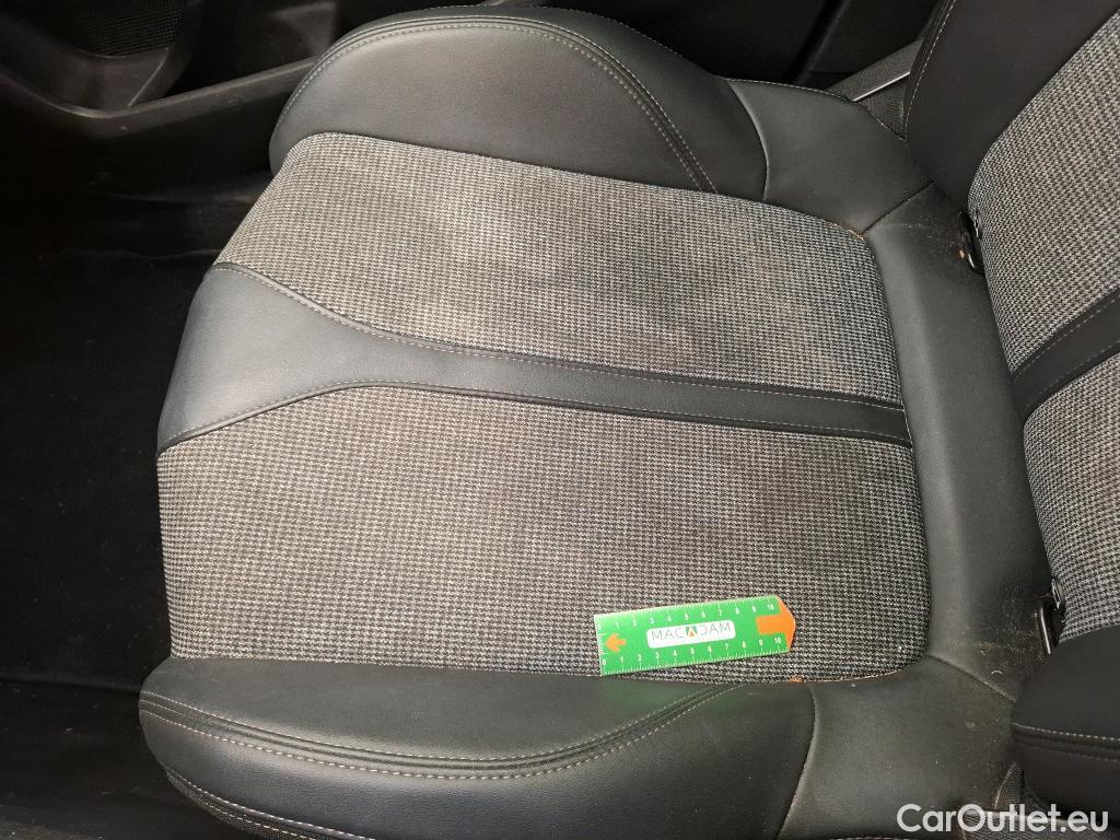  Peugeot  3008  Allure Business 1.5 HDi 130CV BVM6 E6dT #36