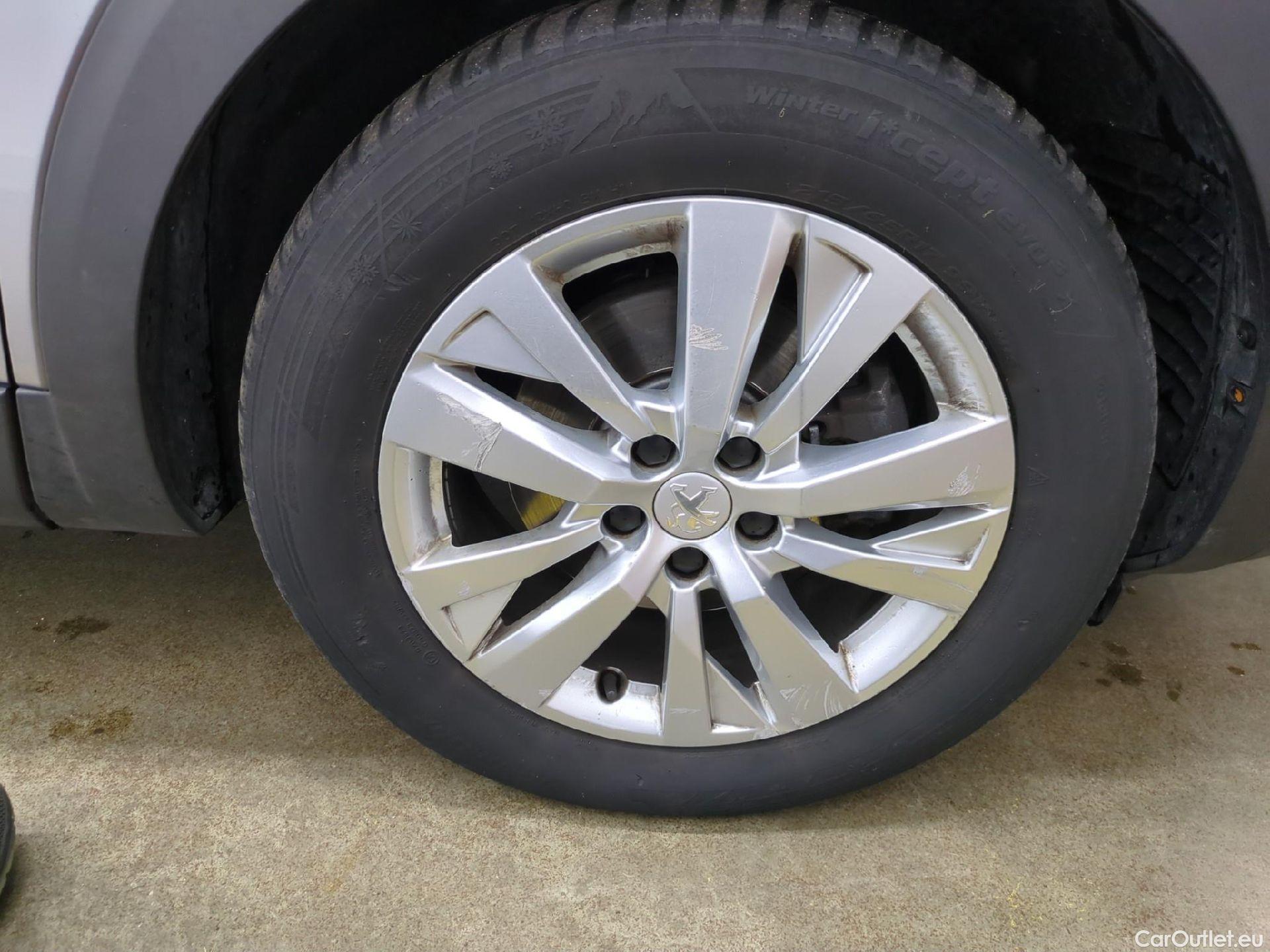  Peugeot  3008  Active Business 1.5 HDi 130CV BVA8 E6d #9