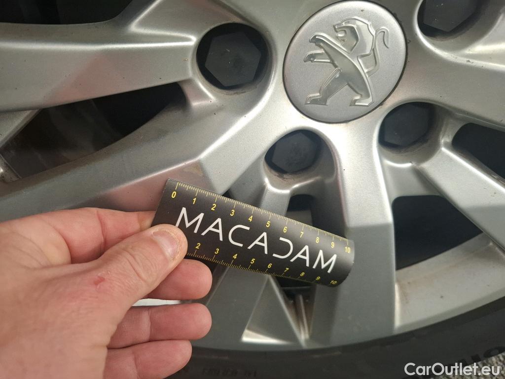  Peugeot  3008  Active Business 1.5 HDi 130CV BVM6 E6d #23