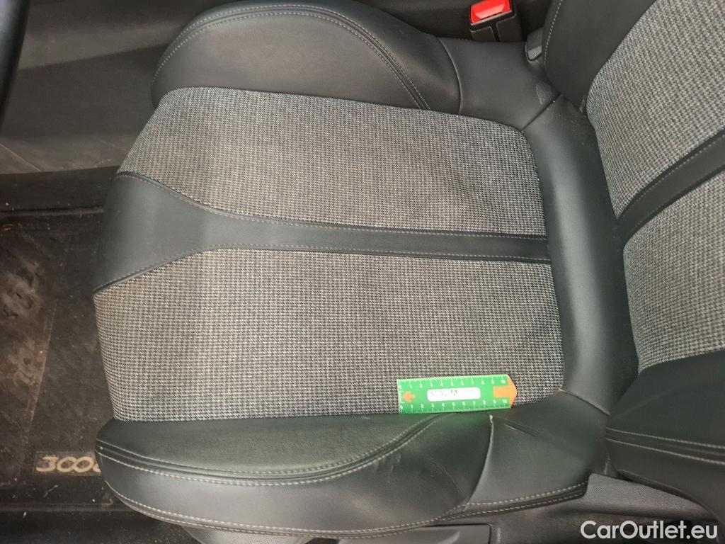  Peugeot  3008  Allure Business 1.5 HDi 130CV BVM6 E6dT #9