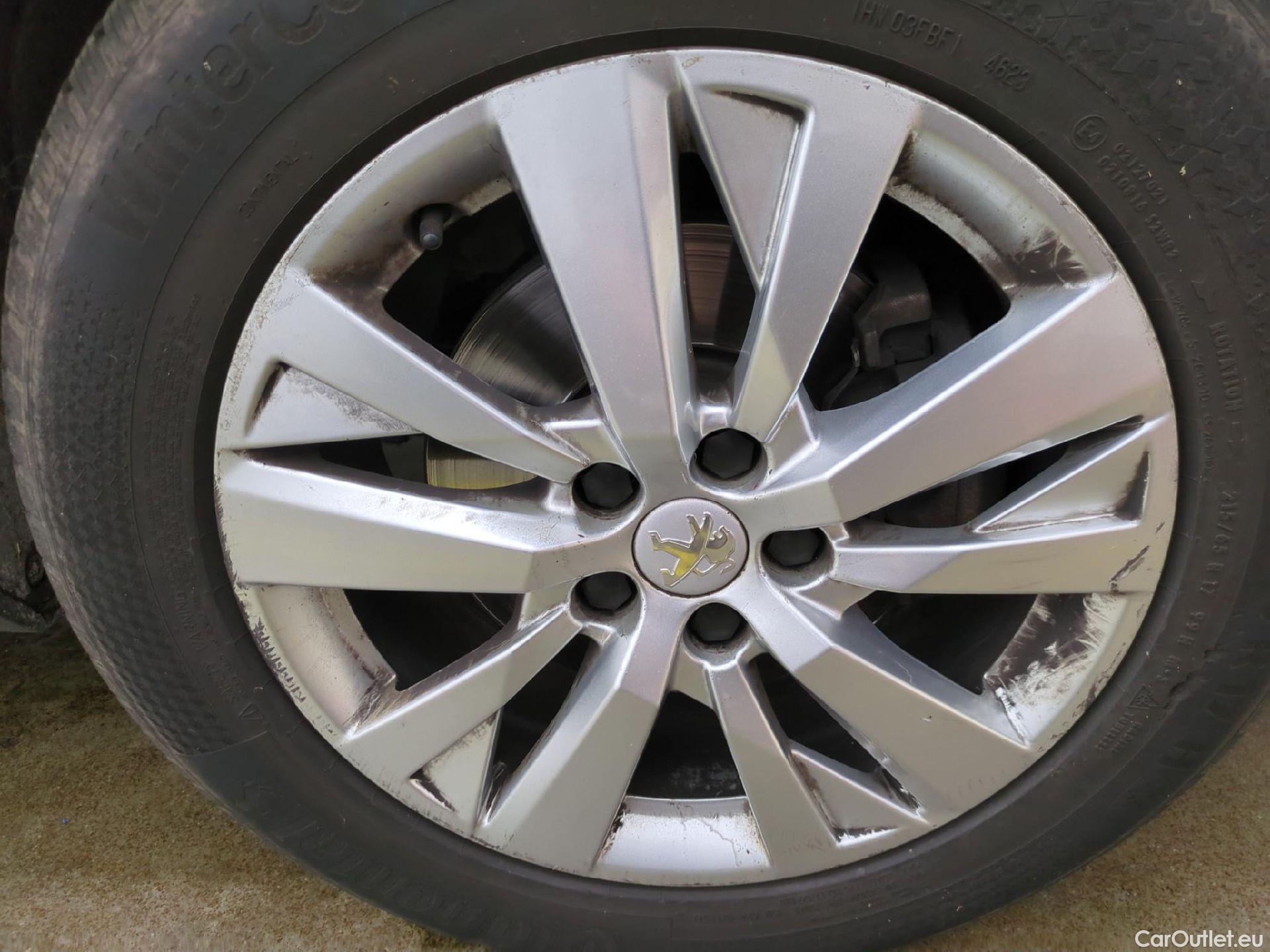  Peugeot  5008  Active Business 1.5 HDi 130CV BVM6 E6dT #24