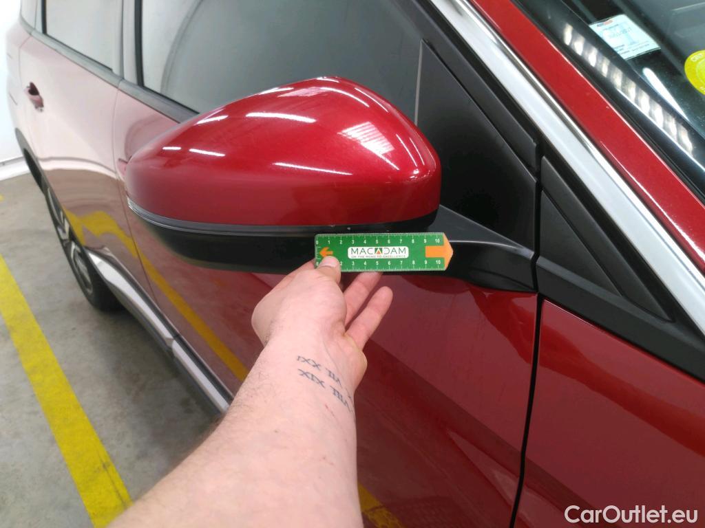  Peugeot  5008  Allure Pack 1.5 HDi 130CV BVM6 7 Sieges E6d #47