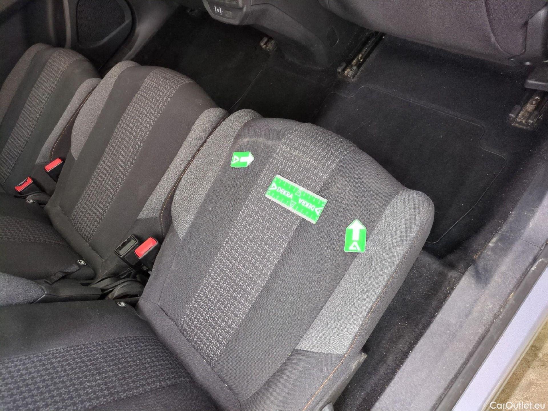  Peugeot  5008  Active Business 1.5 HDi 130CV BVM6 E6dT #16