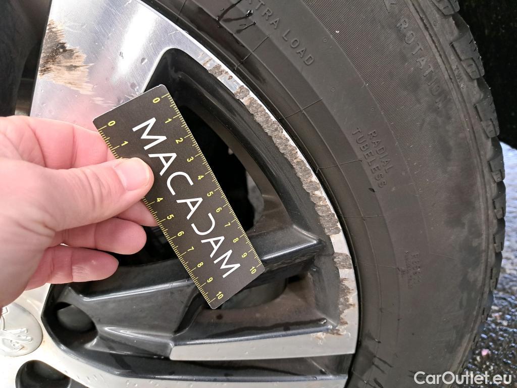  Peugeot  5008  Allure Business 1.5 HDi 130CV BVM6 E6d #24