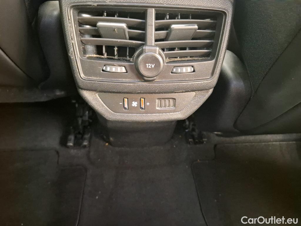  Peugeot  5008  Allure 1.5 HDi 130CV BVA8 7 Sieges E6d #1