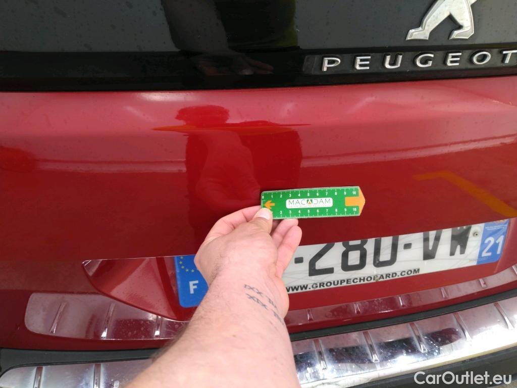  Peugeot  5008  Allure Pack 1.5 HDi 130CV BVM6 7 Sieges E6d #49