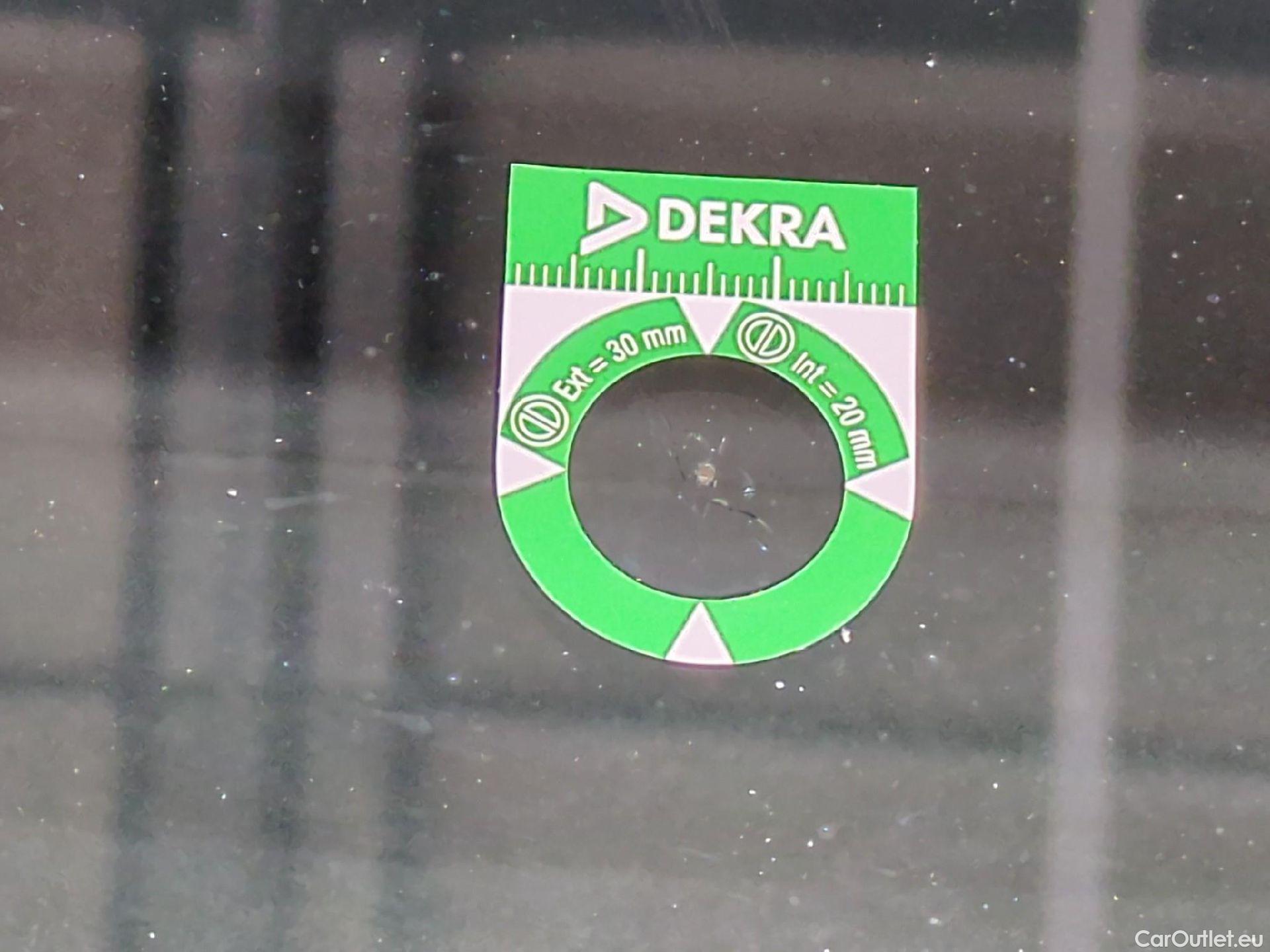  Peugeot  5008 PEUGEOT  / 2020 / 5P / SUV BlueHDi 130 S&S EAT8 Allure #7