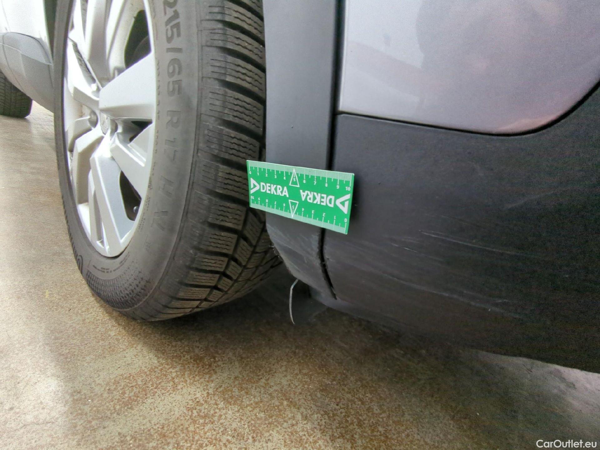  Peugeot  5008  Active Business 1.5 HDi 130CV BVA8 E6d #23