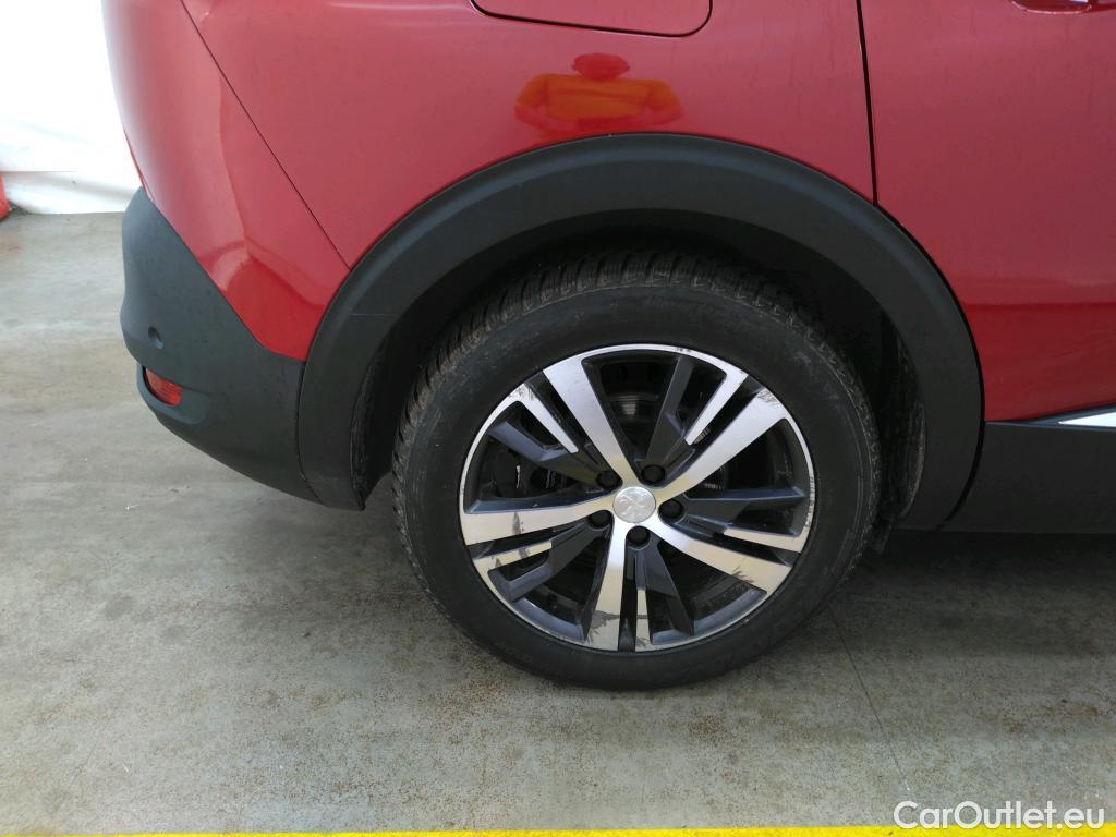  Peugeot  5008  Allure Pack 1.5 HDi 130CV BVM6 7 Sieges E6d #12