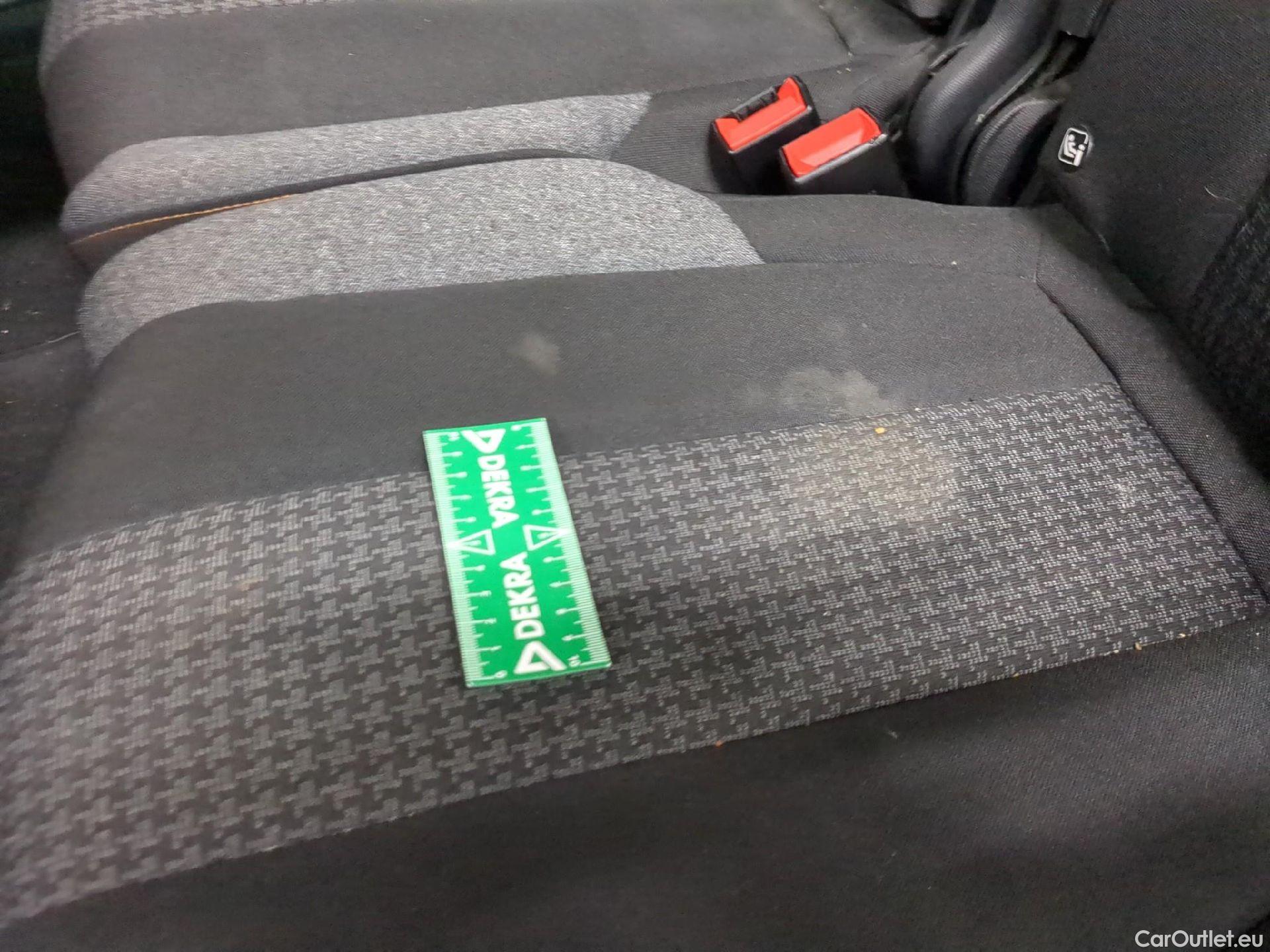  Peugeot  5008  Active Business 1.5 HDi 130CV BVA8 E6d #3