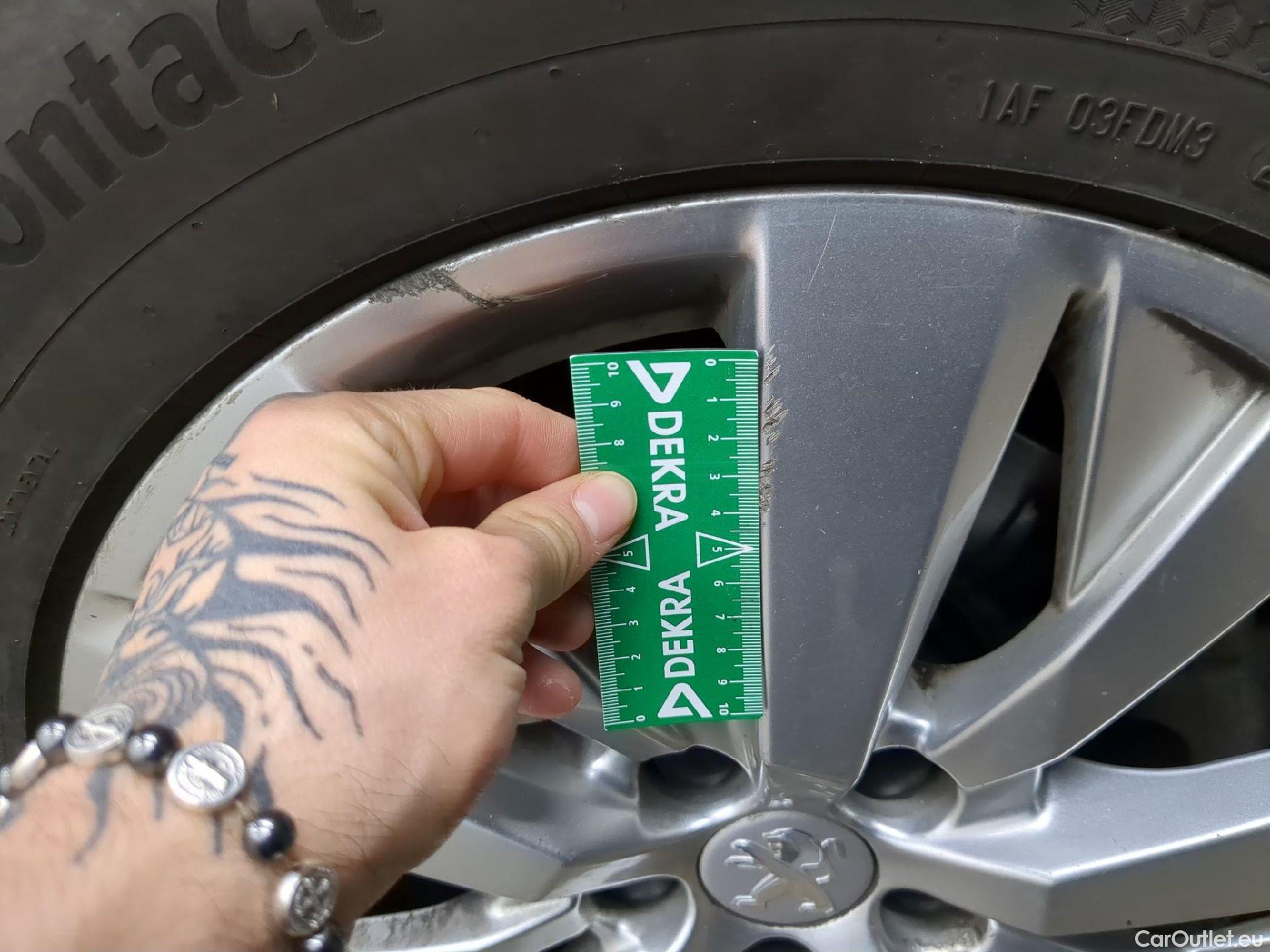  Peugeot  5008  Active Business 1.5 HDi 130CV BVA8 E6d #9