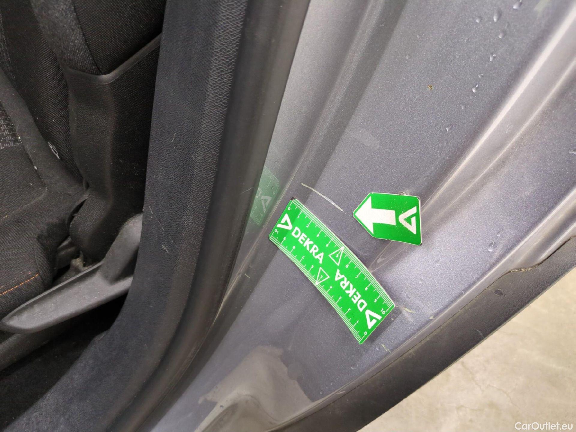  Peugeot  5008  Active Business 1.5 HDi 130CV BVM6 E6dT #20