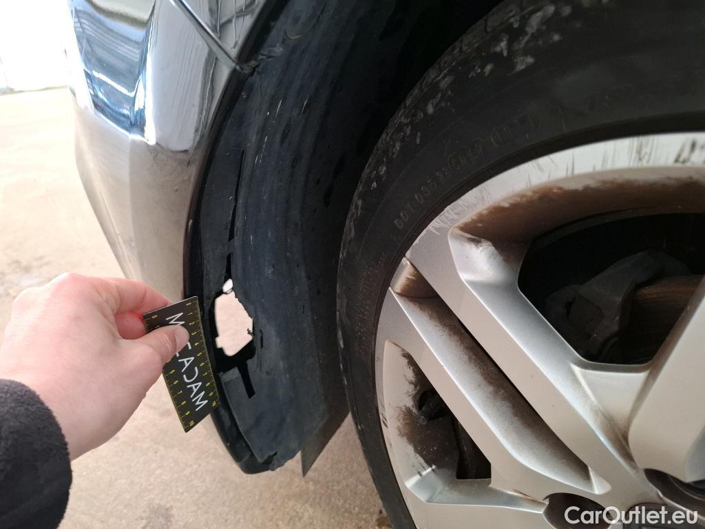  Renault  Clio  IV Business 1.5 dCi 90CV BVM5 E6 #27