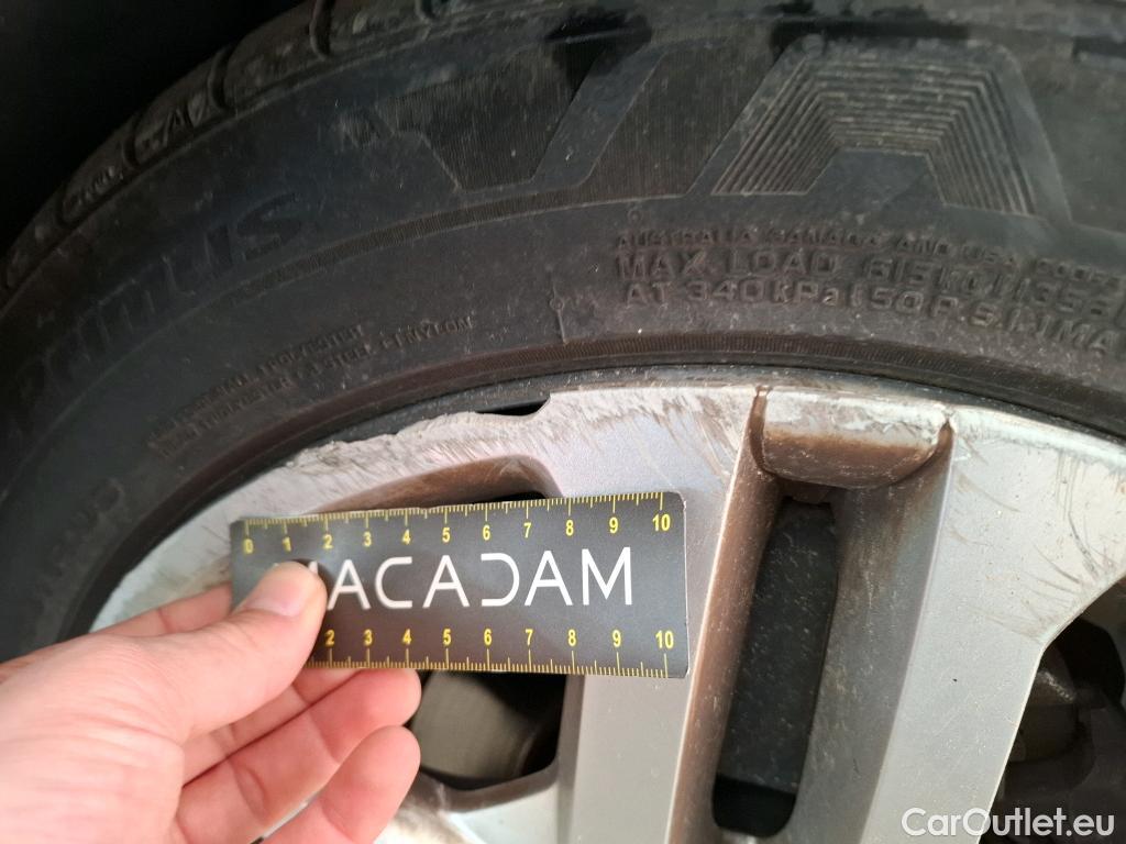  Renault  Clio  IV Business 1.5 dCi 90CV BVM5 E6 #41