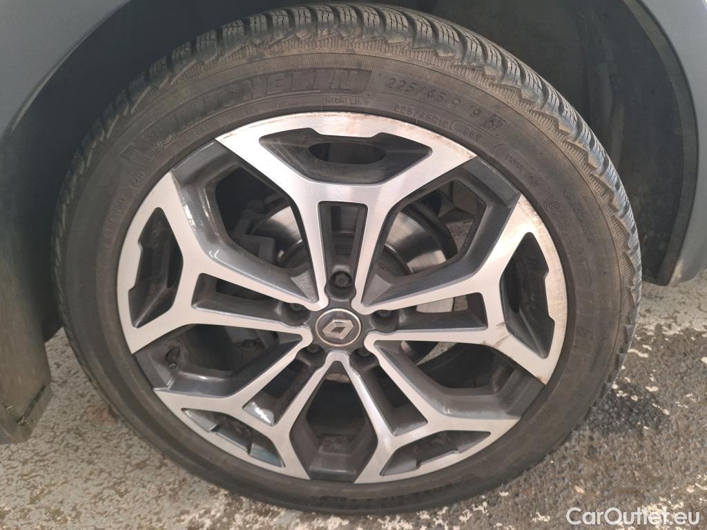  Renault  Kadjar RENAULT  / 2018 / 5P / Crossover Intens TCe 140 EDC FAP(SL) #11