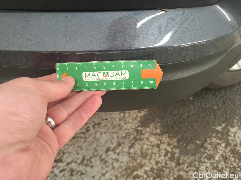  Renault  Kadjar RENAULT  / 2018 / 5P / Crossover Business TCe 140 FAP #4