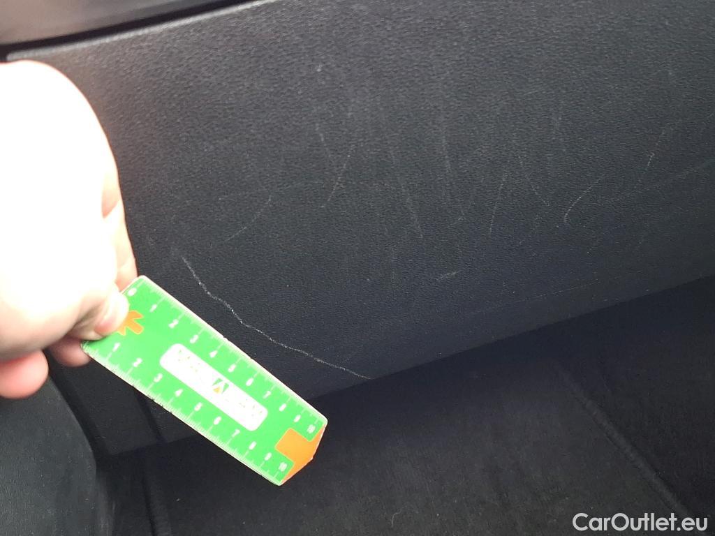  Skoda  Karoq SKODA  / 2017 / 5P / SUV 2.0 TDI 116ch DSG7 Ambition #27