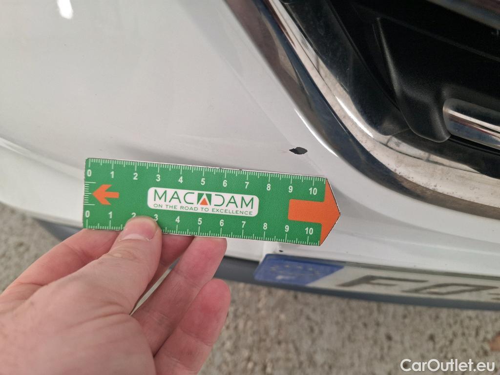  Renault  Kadjar RENAULT  / 2018 / 5P / Crossover Intens TCe 140 EDC FAP(SL) #22