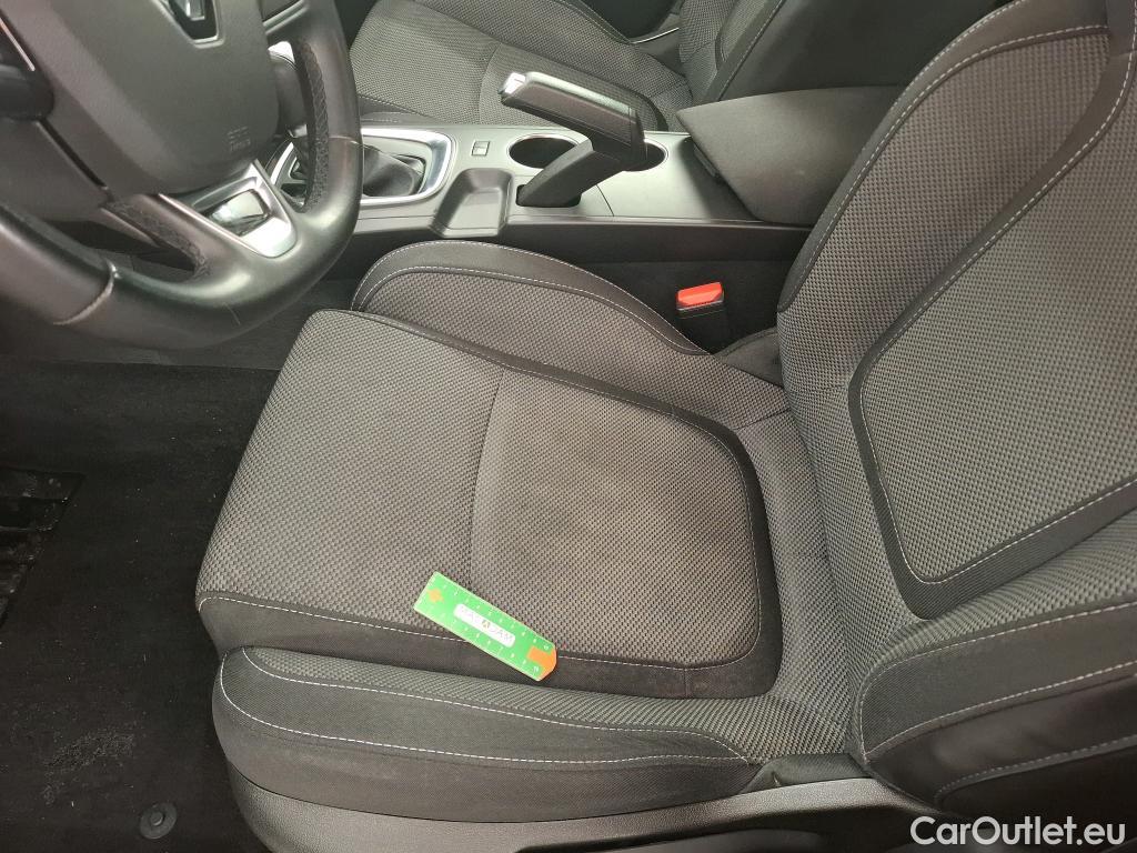  Renault  Megane  IV Berline 5 ptes. Evolution 1.5 dCi 115CV BVA7 E6d #16