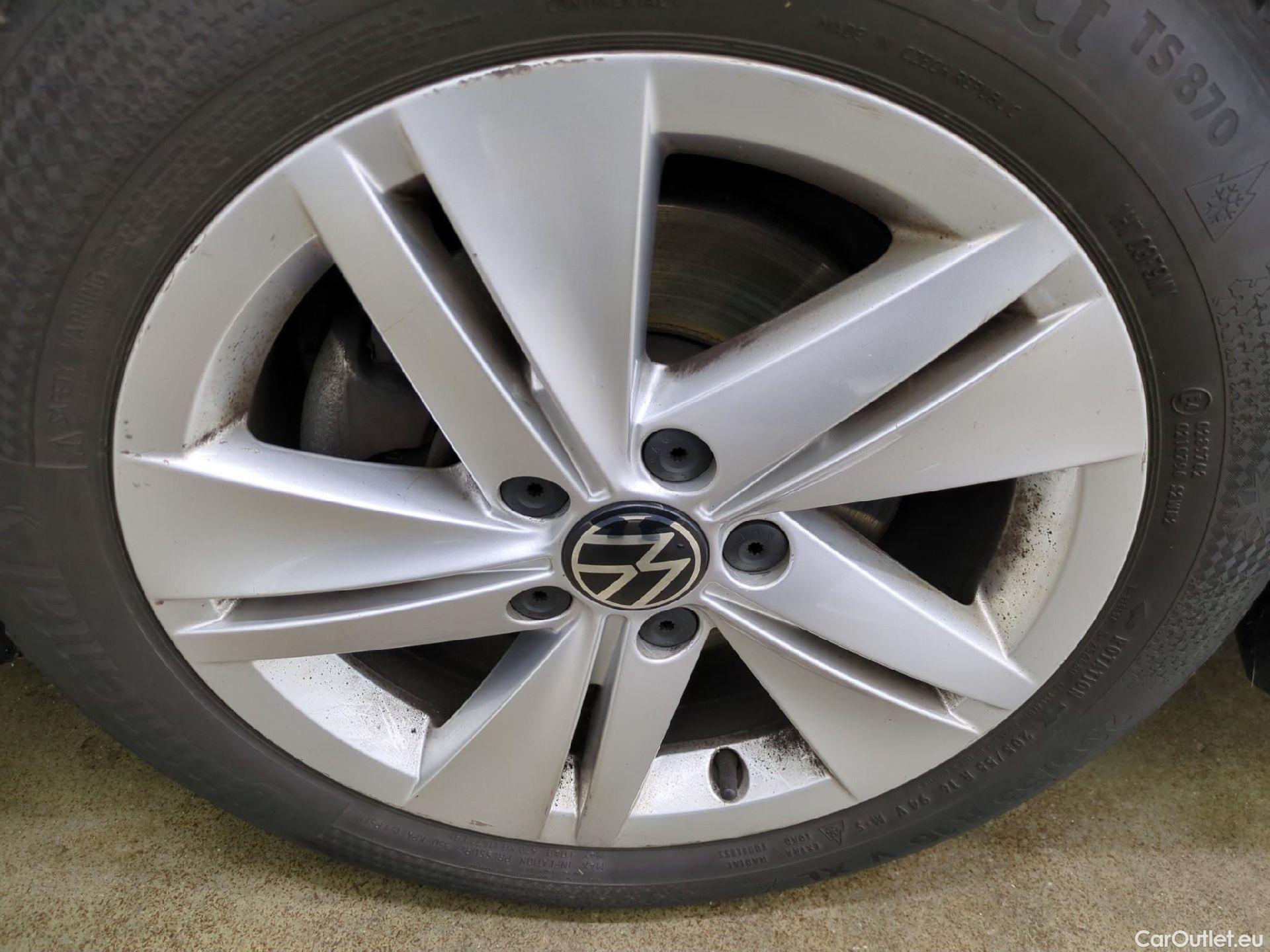  Volkswagen  Golf  VOLKSWAGEN / 2020 / 5P / Berline 2.0 TDI SCR 115 DSG7 Life Busi #6