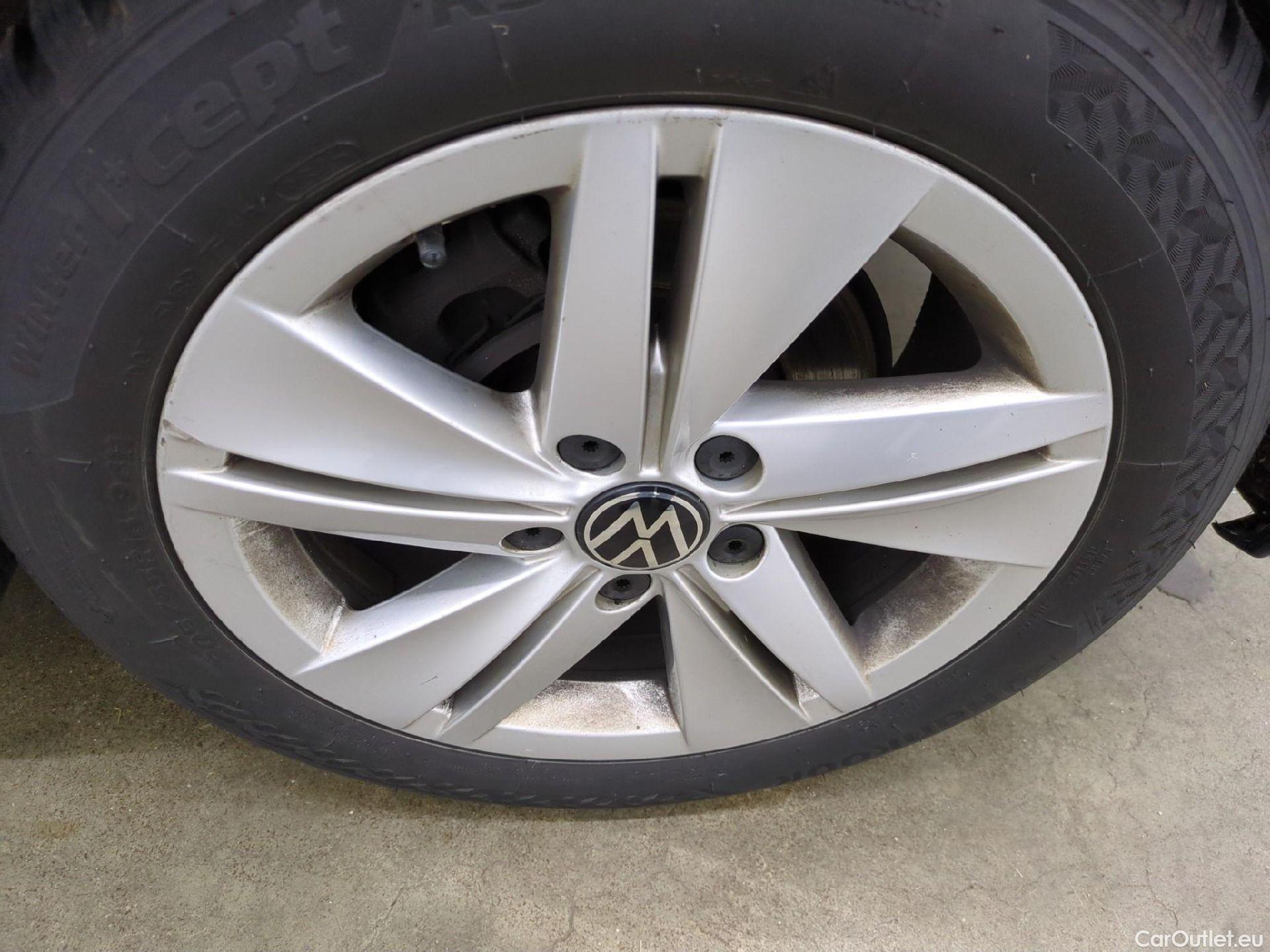  Volkswagen  Golf  VOLKSWAGEN / 2020 / 5P / Berline 2.0 TDI SCR 115 DSG7 Life Busi #8