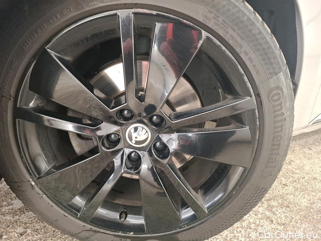  Skoda  Superb  Break SportLine 4x4 2.0 TDI 200CV BVA7 E6d #16