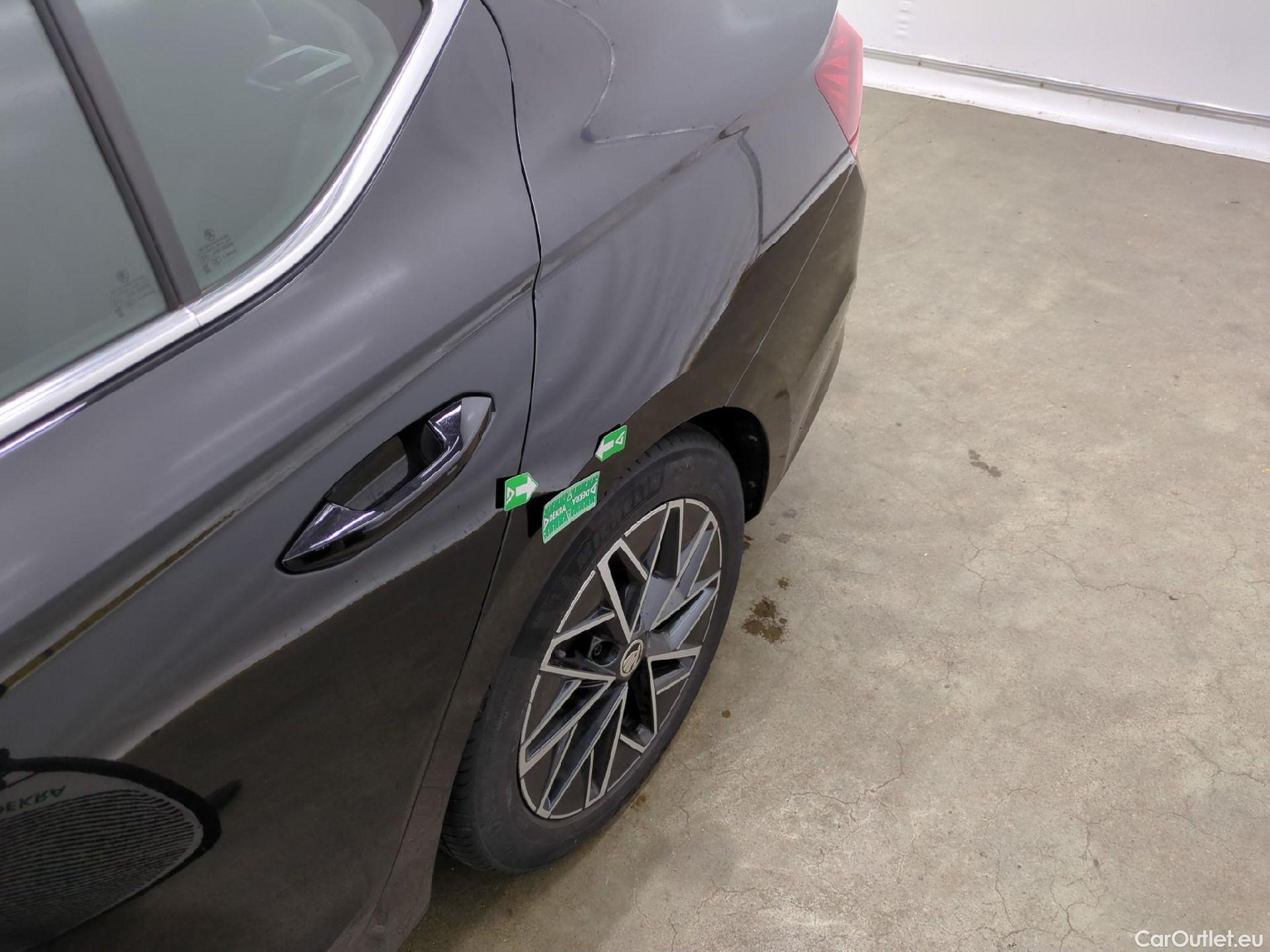  Skoda  Octavia  Berline Business 2.0 TDI 150CV BVA7 E6d #19