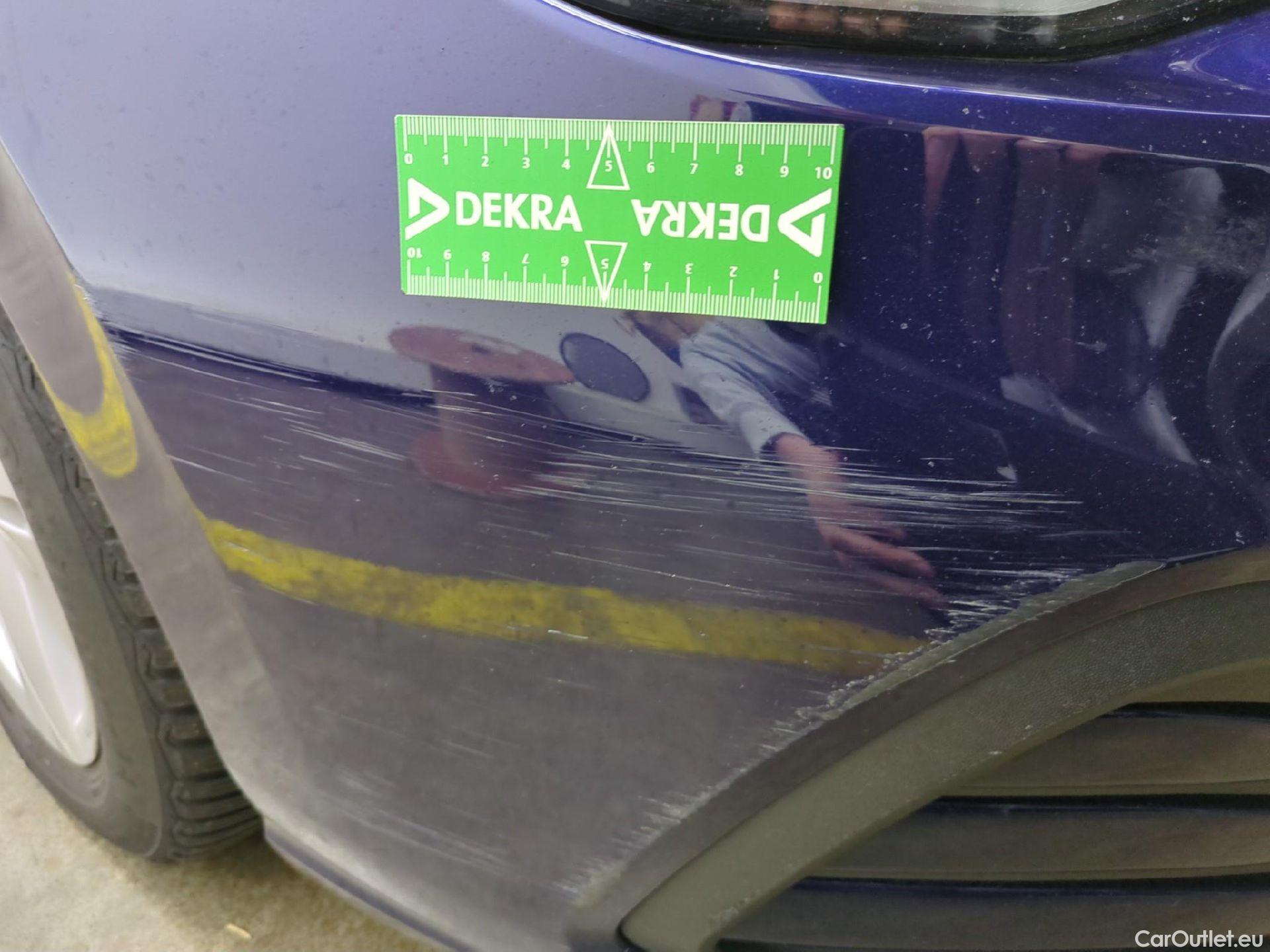  Volkswagen  Golf  VOLKSWAGEN / 2020 / 5P / Berline 2.0 TDI SCR 115 DSG7 Life Busi #11