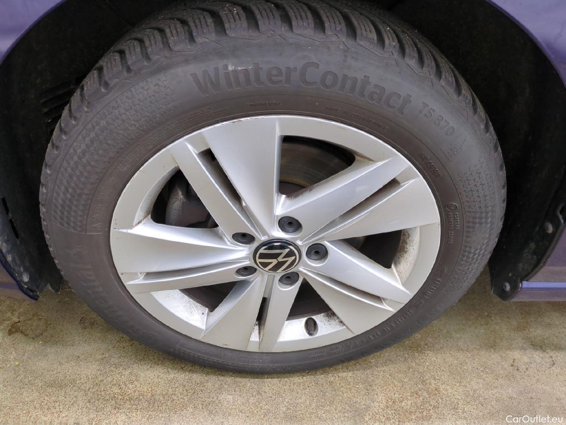  Volkswagen  Golf  VOLKSWAGEN / 2020 / 5P / Berline 2.0 TDI SCR 115 DSG7 Life Busi #4