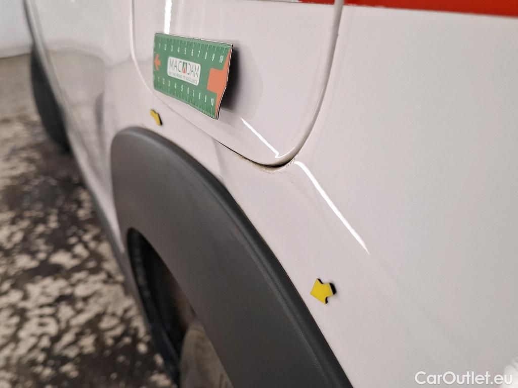  Citroen  C3  Société Feel 1.5 BlueHDI 100CV BVM5 E6dT #4