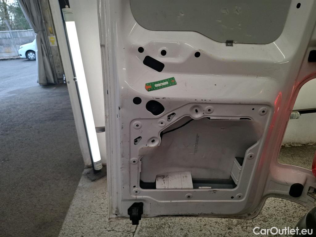  Citroen  Jumpy  Fourgon Club M 2.0 BlueHDi 120CV BVM6 E6dT #22