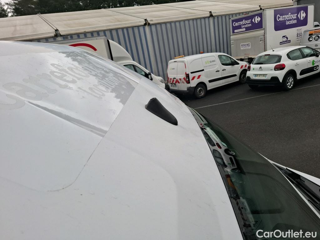  Fiat  Ducato FIAT   2014  4P  Fourgon tôlé 23 Mjet 140 Maxi 35 XL H2 Business #60