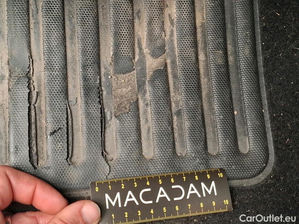  Citroen  C3 CITROEN  Société / 2020 / 5P / Berline / VU BlueHDi 100 S&S BVM6 Feel Nav #57