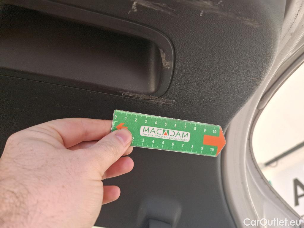  Citroen  C3  Société Feel Business R 1.2 PureTech 80CV BVM5 E6 #35