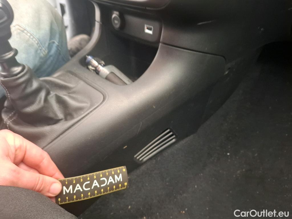  Citroen  C3 CITROEN  Société / 2020 / 5P / Berline / VU BlueHDi 100 S&S BVM6 Feel Nav #45