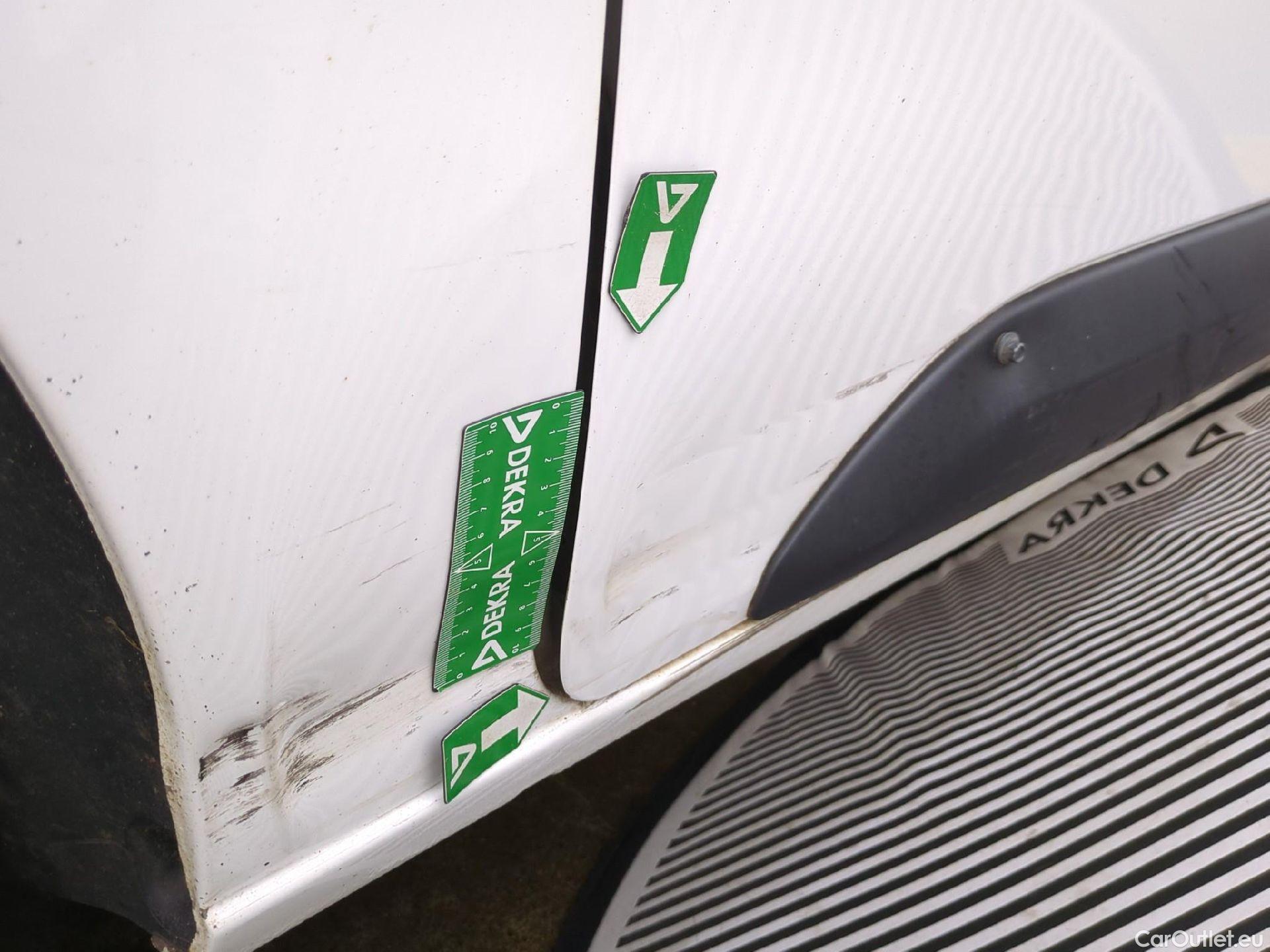  Citroen  Jumpy  Fourgon Club M 1.6 BlueHDi 95CV BVM5 E6 #37