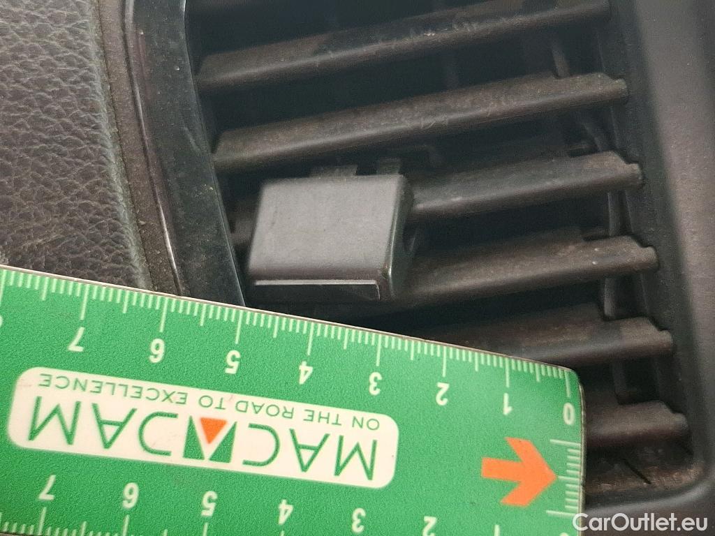  Citroen  Jumpy  Fourgon Club M 2.0 BlueHDi 120CV BVM6 E6dT #30